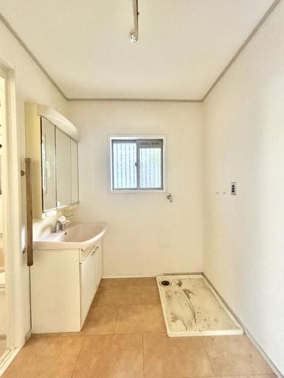 4LDK House for Sale in Kawai Town, Nara — Image 3, Kawai, Nara