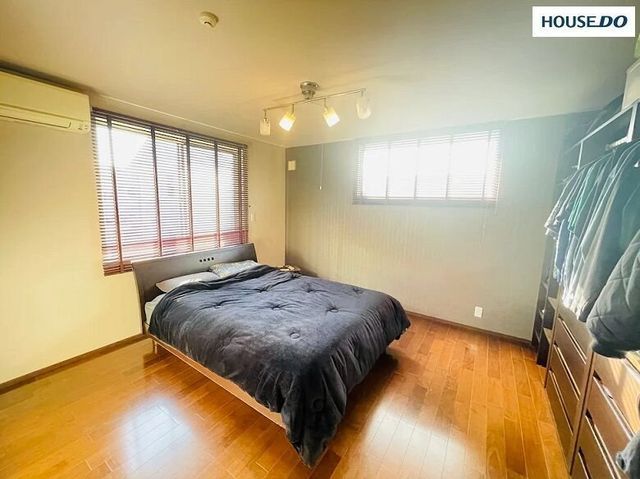 4LDK Long-Term Excellent House in Yamagata City with Solar Power - Thumbnail 3