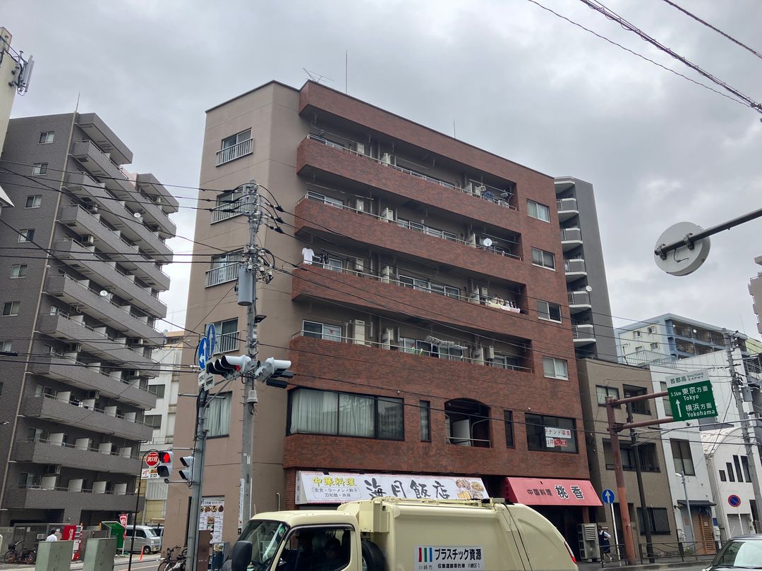 Wing Kawasaki 2F: 24-Tatami One-Room Apartment for Sale - Thumbnail 2