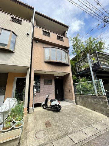 Spacious 4SDK House Near Kyoto in Otsu’s Shimano-seki - Thumbnail 3