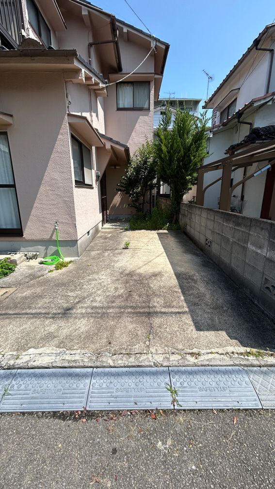 4DK House in Matsuyama with 68.72㎡ Living Space - Thumbnail 3