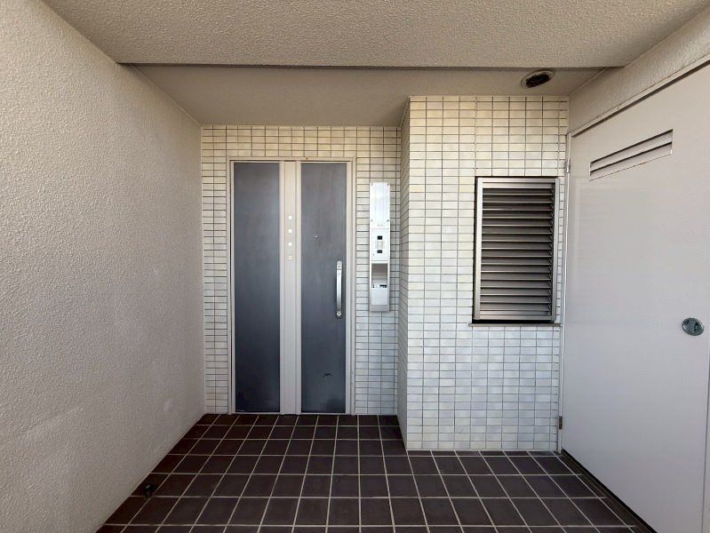 3LDK Apartment in Chatan, Okinawa with Balcony - Thumbnail 4