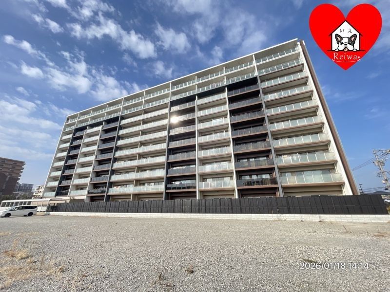 Modern 3LDK Apartment for Sale in Oita City's Akeno Kita - Thumbnail 2