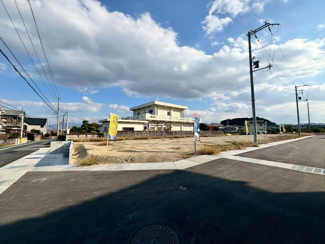 Land Plots for Custom Homes in Gose City, Nara - Thumbnail 4