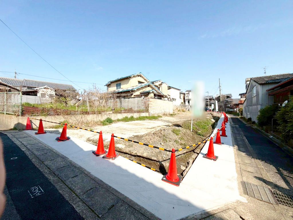 Land for Sale in Fushimi, Kyoto - Three Plots with Build Plans - Thumbnail 3
