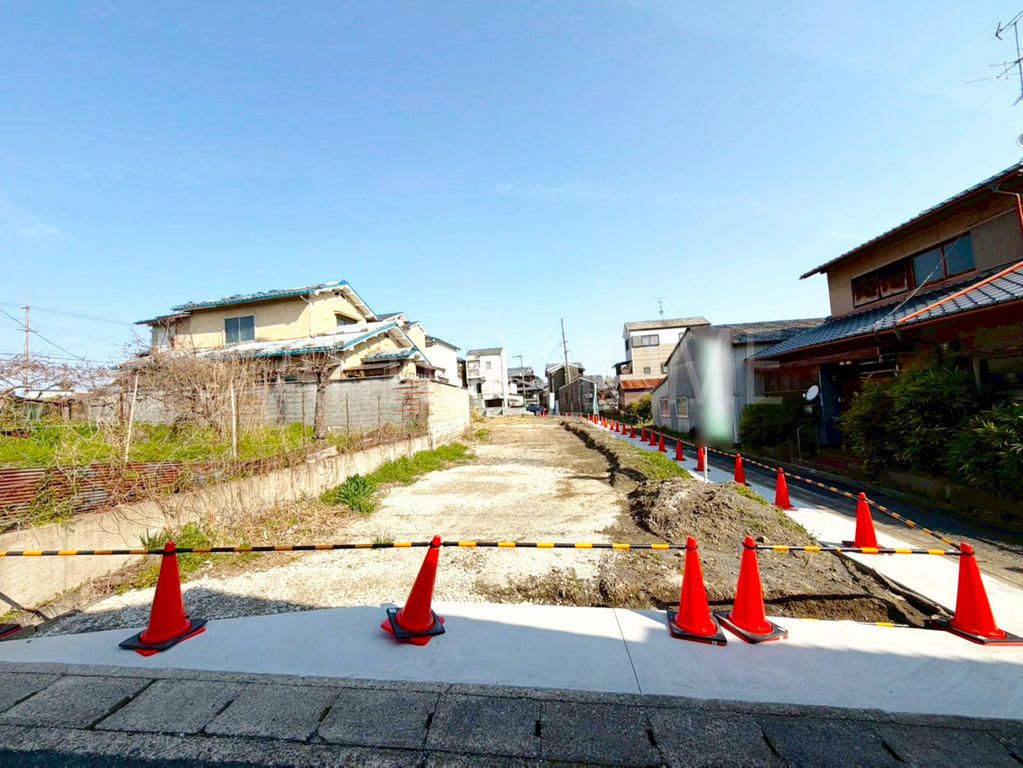 Land for Sale in Fushimi, Kyoto - Three Plots with Build Plans - Thumbnail 4