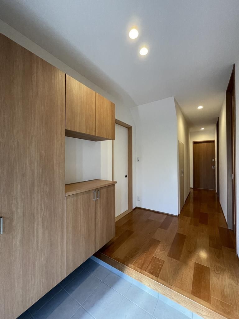 5SLDK House in Yokkaichi Near Yonagi Station - Thumbnail 2