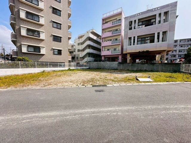 Vacant Land for Sale in Naha City, Okinawa - 52.61 Tsubo - Thumbnail 3