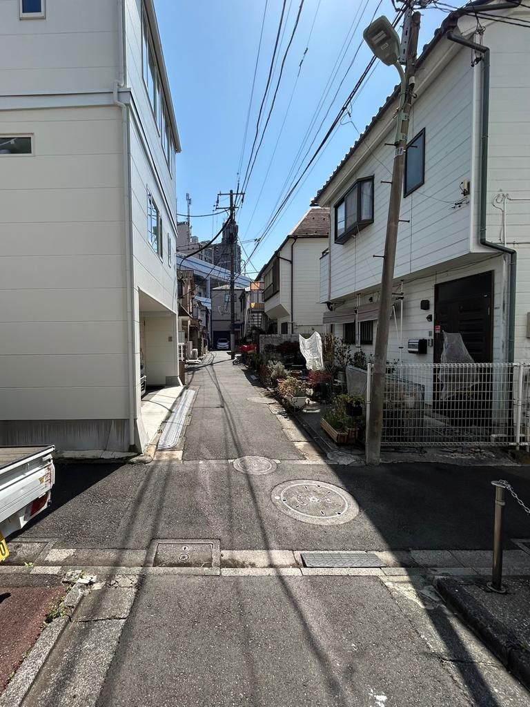 5LDK House for Sale Near Keikyu Kamata Station in Ota - Thumbnail 2