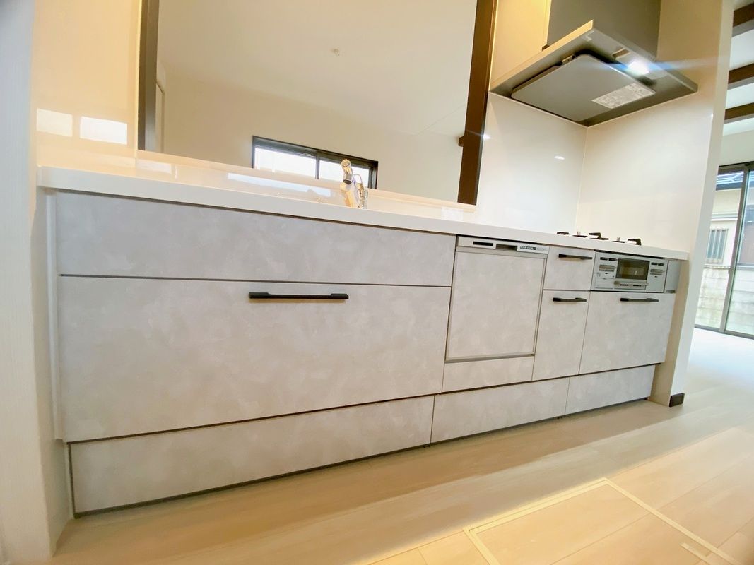 New 3LDK House in Ikoma, Nara with Parking and Modern Amenities - Thumbnail 4