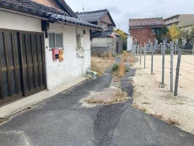 Bakurocho 3-chome Used detached house | Yonago City, 6-minute walk from JR Sakai Line Fujimicho Station (Property number: 0129380-0001451) — Image 2, Yonago City, Hokkaido