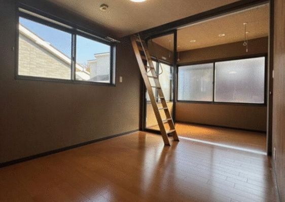 5SLDK Wooden House for Sale in Nozomigaoka, Oita City - Thumbnail 4
