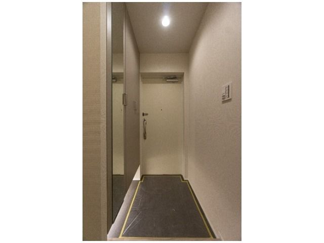 Renovated 3LDK Apartment for Sale in Takadanobaba, Tokyo - Thumbnail 3