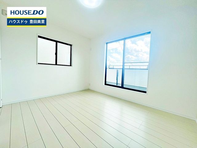 Modern 4LDK House for Sale in Toyota City, Aichi - Thumbnail 3