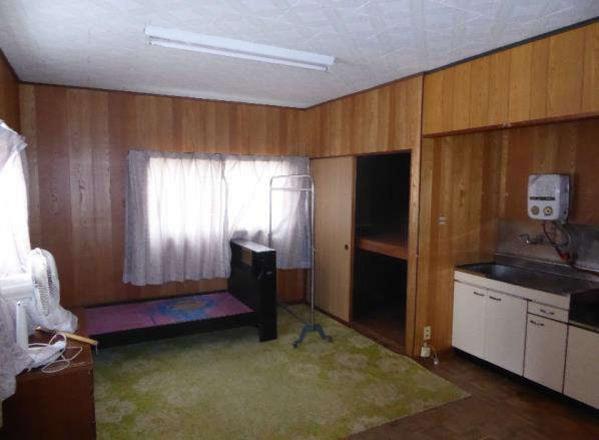 Spacious 62㎡ Apartment Near Togano Station, Sakawa-cho - Thumbnail 4