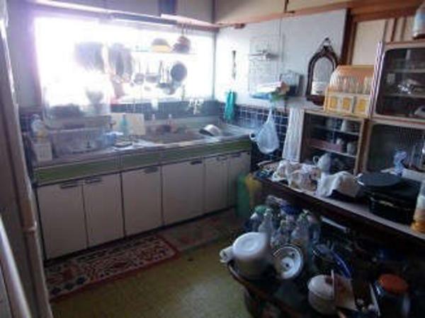 Commercial Property with Store Front in Kagoshima Osaki Town - Thumbnail 3