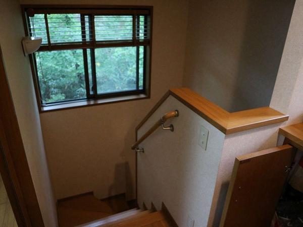 Spacious Mountain Home Near Hatoriko Highland Golf Courses - Thumbnail 3