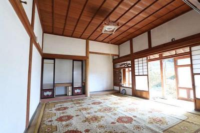 Spacious 10DK House in Takeo City - Close to Elementary School — Image 4, Takeo, Saga