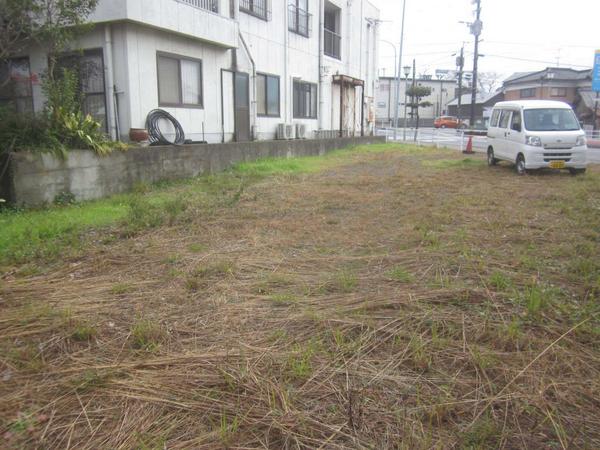 Vacant Land for Sale in Nagasu, Usa City - Prime Commercial Location - Thumbnail 3