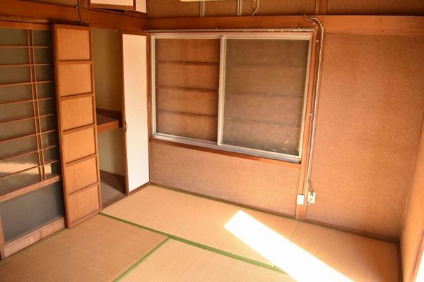 Traditional 3K House with Large Land in Funaki, Niihama City - Thumbnail 4