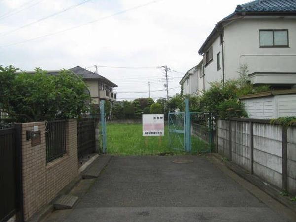 4 Bedroom House for Sale in Edogawa Ward, Tokyo - Thumbnail 2
