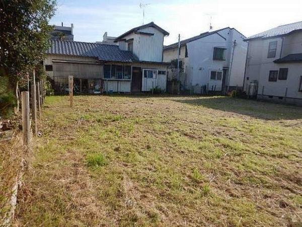 New 4-Bedroom House for Sale in Tokyo's Minato Ward - Thumbnail 3