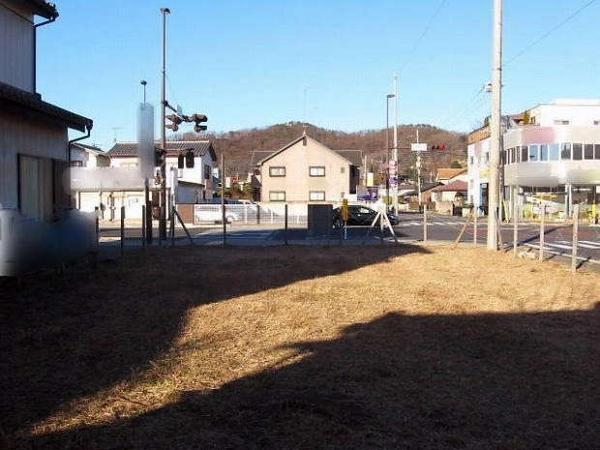 4LDK Family House in Chiba with Balcony and Parking - Thumbnail 2