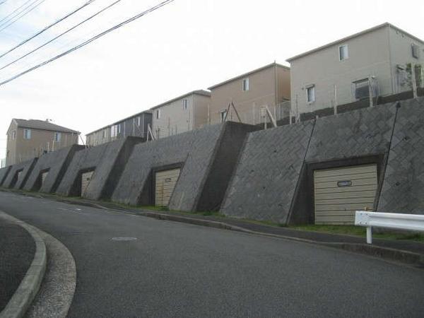 3LDK House for Sale in Kawaguchi, Saitama - 96.6 sqm - Thumbnail 2