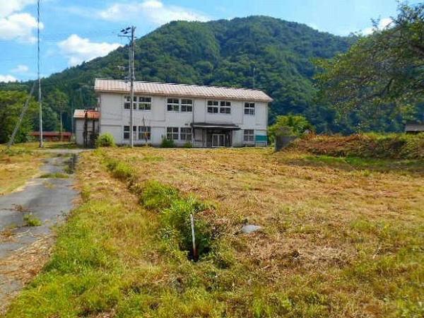4LDK Detached House for Sale in Matsumoto City, Nagano - Thumbnail 2