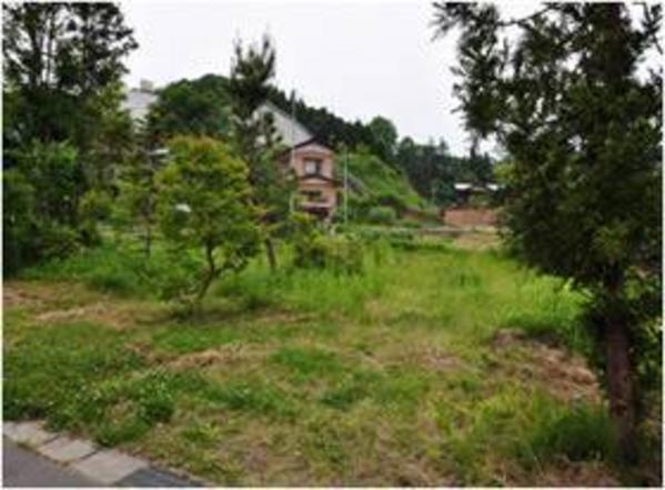 Vacant Land Near JR Izumozaki Station - 353m² Plot in Scenic Coastal Town - Thumbnail 2
