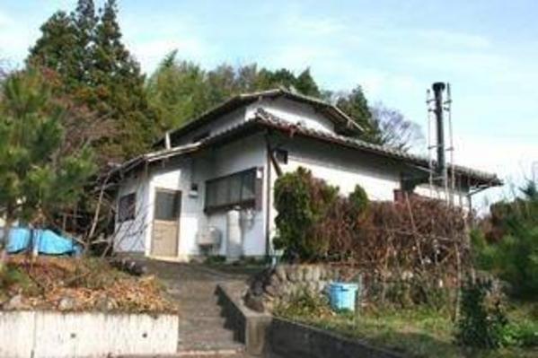 Traditional Home with Wood Stove in Minakami, Gunma - Thumbnail 2