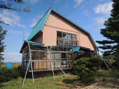 [Renovation History] / Renovated in 2008 / Partially washed roof, full interior cloth replaced, toilet, washbasin, tatami mats, etc. repaired — Image 1, Shibetsu, Hokkaido