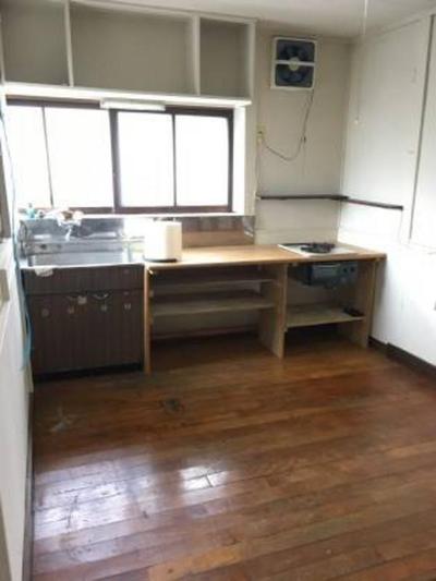 Traditional Japanese Home with Agricultural Land in Sakaki, Nagano — Image 2, Sakaki, Nagano