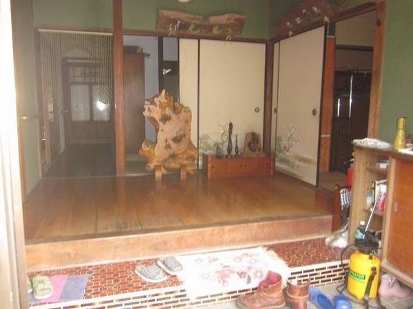 Traditional House with Warehouse in Usa City, Oita Prefecture - Thumbnail 3
