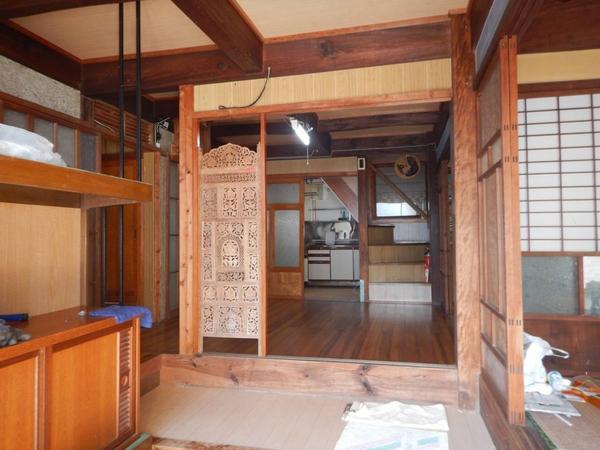 Historic 1929 Two-Story House in Hirado City, Nagasaki - Thumbnail 4