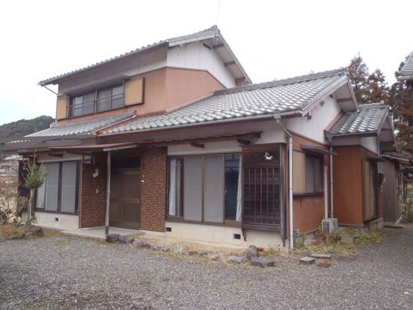 Spacious 6LDK Home Near Kata Station, Kameyama City - Thumbnail 2