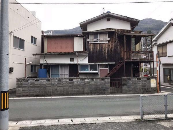 Traditional Wooden House Near Coast in Seiyo City, Ehime - Thumbnail 4