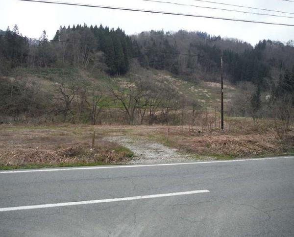 Large Land Plot in Scenic Asahi Town, Yamagata Prefecture - Thumbnail 2