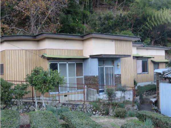 Traditional Wooden House in Matsusaka City, Mie Prefecture - Thumbnail 2