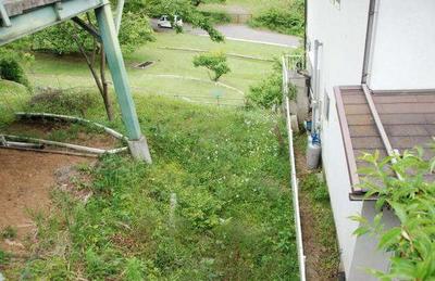 [* Holding the property tour *] Property No. 17 — Image 2, Otsuki, Yamanashi