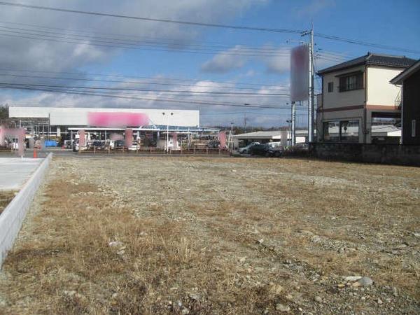 4LDK Modern House for Sale in Tokyo's Minato Ward - Thumbnail 2