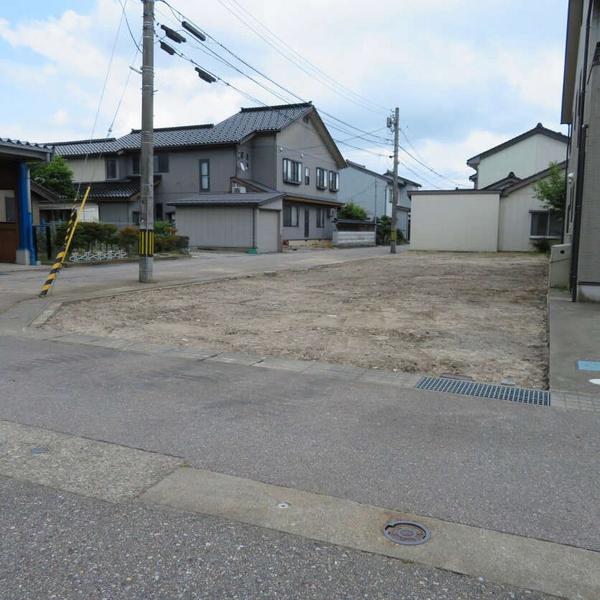 Nobana, Oyabe City - Thumbnail 3