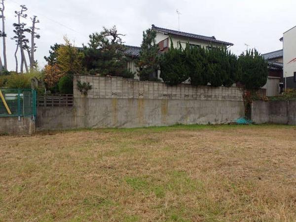 3-Bedroom House for Sale in Fujiyoshida, Yamanashi - Thumbnail 4