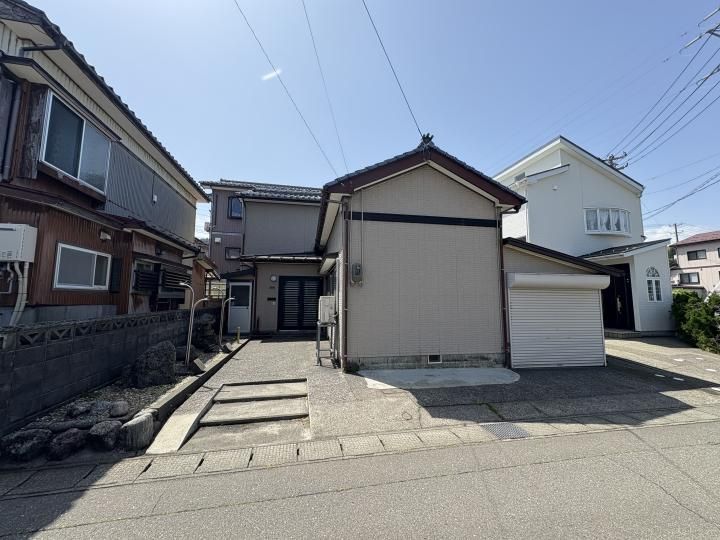 Kyogamine Vacant House for Sale in Itoigawa, Niigata - Thumbnail 4