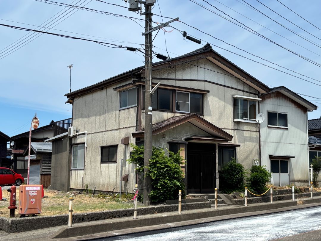 Sea-view house in Itoigawa - 2min walk to Japan Sea - Thumbnail 2