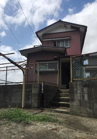 It is an owner-changed property on a hill with plenty of sunlight. — Image 1, Wakaba, Chiba