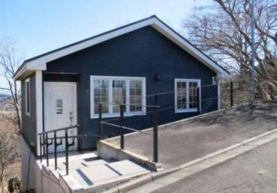 Modern Villa with Mount Fuji Views in Shuzenji, Izu — Image 1, Izu, Shizuoka