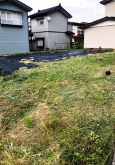 I inherited it, but the building was in danger of collapsing, so I demolished it and made it a vacant lot. — Image 2, Okaya, Nagano