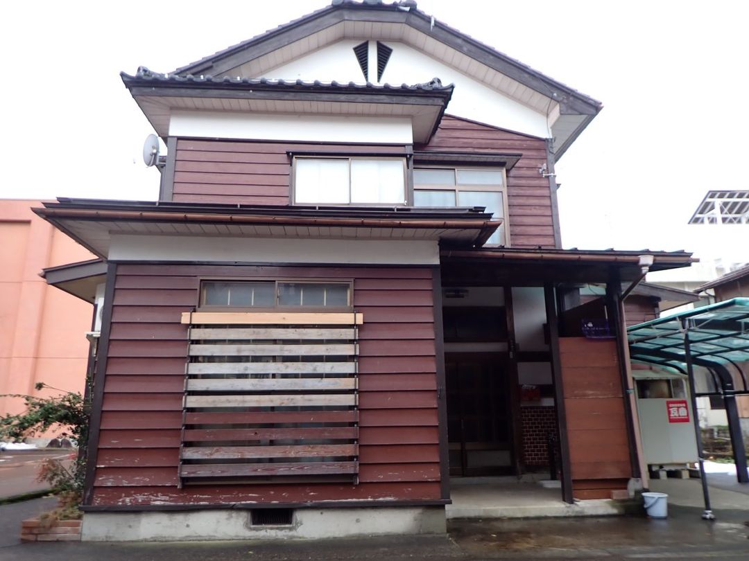 1953 Wooden House for Sale in Tsunan, Niigata - 4M Yen - Thumbnail 2