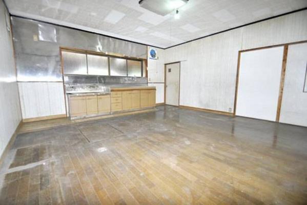 4LDK Detached House for Sale in Kobe, Hyogo - Thumbnail 4